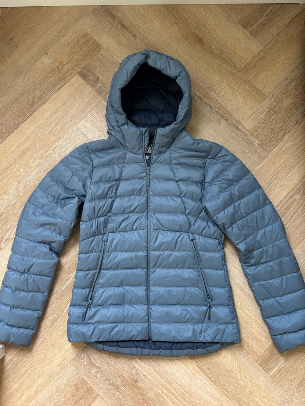 Light blue mountain hardware jacket